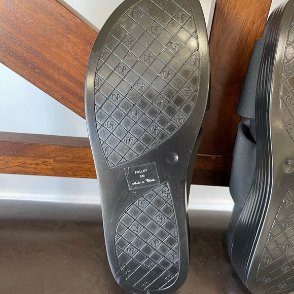 Donald  Pliner Women's Black Folley Slide Sandals size 8 summer work  concert - Picture 8 of 16